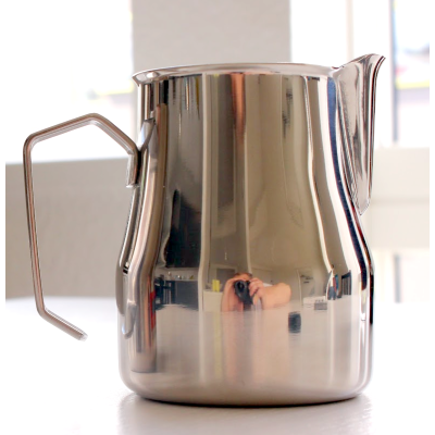 Milk Pitcher Europa with Spout "Metallurgica Motta" 00901/08 (1 L)