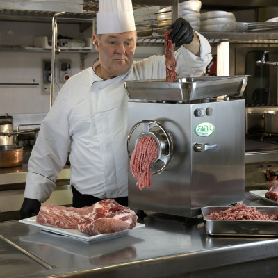 Professional Stainless Steel Meat Grinder “Fama Industrie” TI 32 R PRO (FTI138RP)