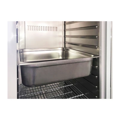 GN2/1 Refrigerated upright cabinet „Coolhead“ QR 6 GN2/1 Refrigerated upright cabinet „Coolhead“ QR 6