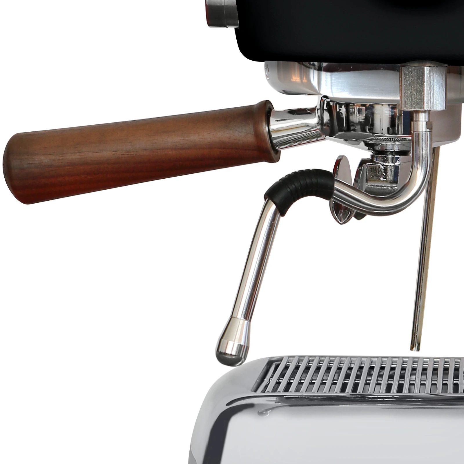 Close-up of the „Ascaso“ Dream PID steam wand and walnut-handled portafilter