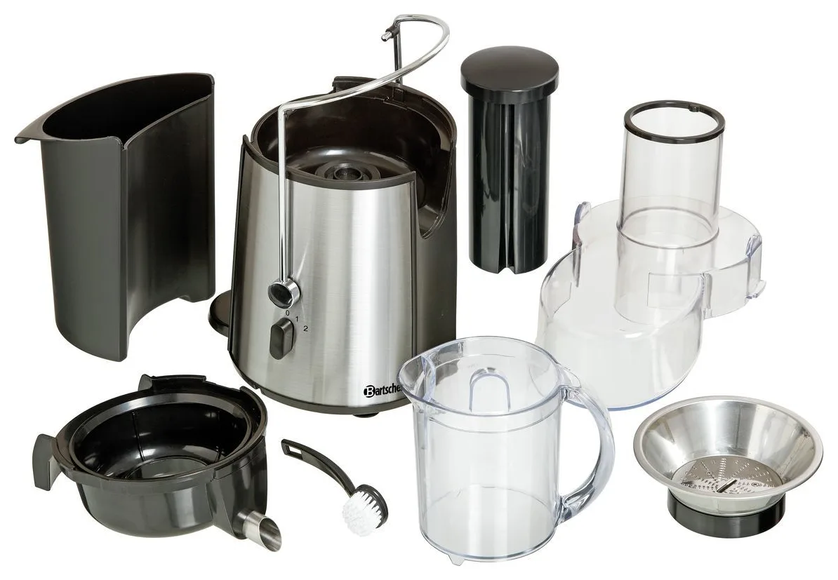 Разобранная соковыжималка „Bartscher“ Top Juicer: моторный блок с фиксирующей скобой, контейнер для жмыха, чаша, сито, крышка с загрузочной горловиной, толкатель, кувшин и щётка для чистки