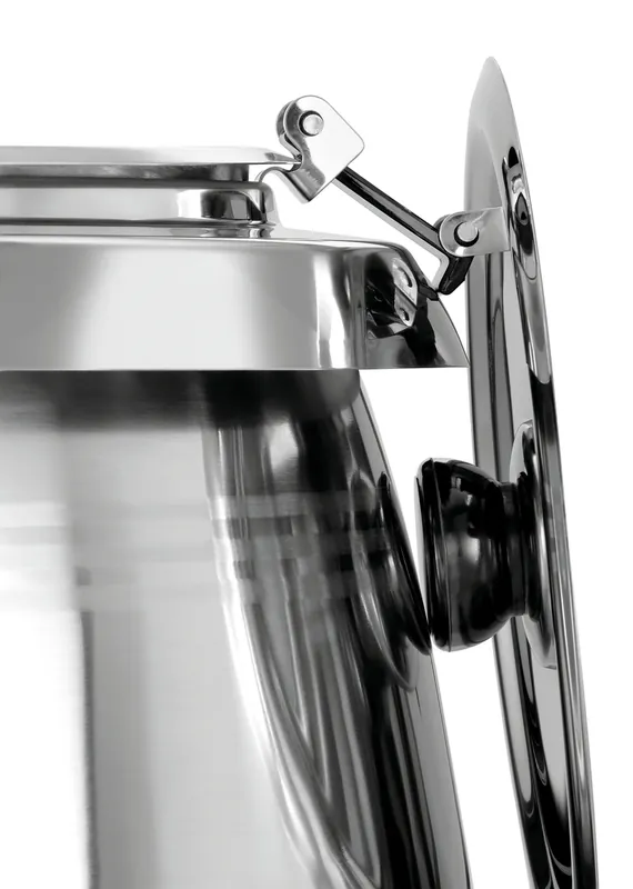 Lid hinge on the rim of the „Bartscher“ De Luxe soup kettle, with the lid folded up
